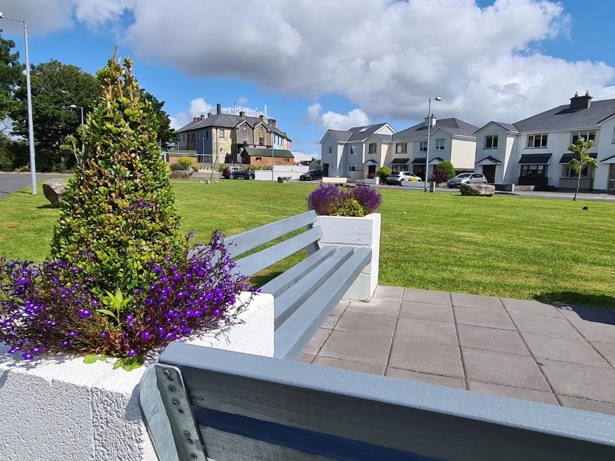 Bay Area House, Spiddal Villa Exterior photo